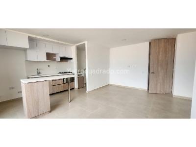 Apartamento de 3 alcobas en venta en Fabricato, Bello, 76 m² · foto 9 de 18