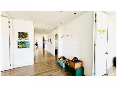Apartamento de 3 alcobas en venta en Poblado Los Balsos, Medellín, 330 m² · foto 14 de 20