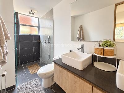 Apartamento en venta en La Abadia, Envigado · foto 3 de 10