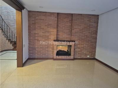 Casa de 4 alcobas en venta en La Calera, Medellín, 293 m² · foto 8 de 20