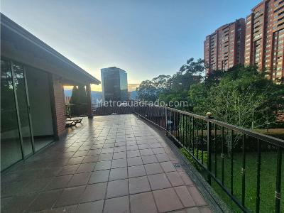 Casa de 4 alcobas en venta en La Calera, Medellín, 293 m² · foto 10 de 20