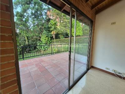 Casa de 4 alcobas en venta en La Calera, Medellín, 293 m² · foto 16 de 20