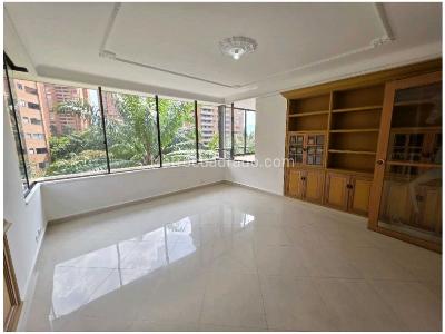 Apartamento de 4 alcobas en venta en Poblado Sector La Tomatera, Medellín, 260 m² · foto 3 de 20
