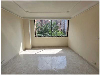 Apartamento de 4 alcobas en venta en Poblado Sector La Tomatera, Medellín, 260 m² · foto 8 de 20