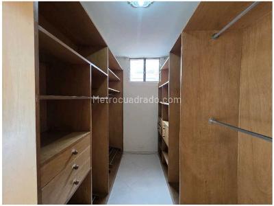 Apartamento de 4 alcobas en venta en Poblado Sector La Tomatera, Medellín, 260 m² · foto 20 de 20