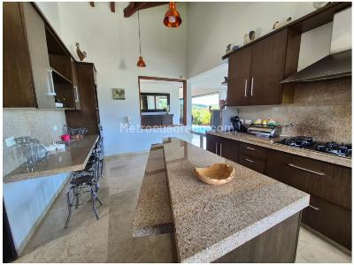 Casa de 3 alcobas en venta en Loma Del Escobero, Envigado · foto 8 de 20