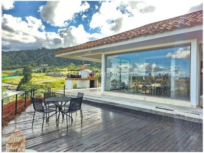 Casa de 3 alcobas en venta en Loma Del Escobero, Envigado · foto 14 de 20