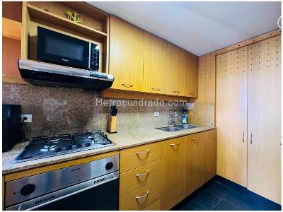 Apartaestudio en venta en Castropol, Medellín, 60 m² · foto 4 de 12