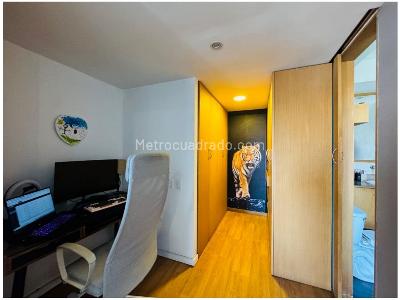 Apartaestudio en venta en Castropol, Medellín, 60 m² · foto 10 de 12
