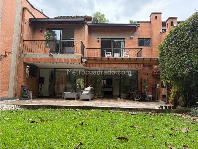 Casa en venta en Loma De Las Brujas, Envigado · foto 2 de 20