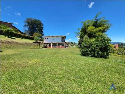 Casa de 3 alcobas en venta en La Macarena, Rionegro · foto 2 de 20