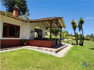 Casa de 3 alcobas en venta en La Macarena, Rionegro · foto 3 de 20