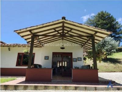 Casa de 3 alcobas en venta en La Macarena, Rionegro · foto 6 de 20