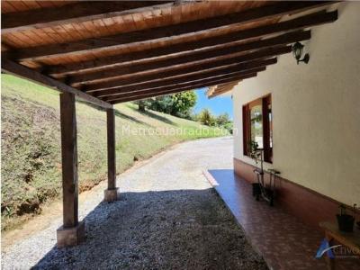 Casa de 3 alcobas en venta en La Macarena, Rionegro · foto 8 de 20