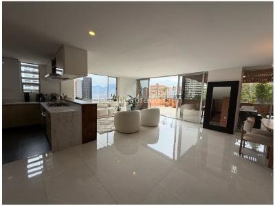 Apartamento de 3 alcobas en venta en El Poblado El Tesoro, Medellín, 210 m² · foto 15 de 20
