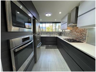 Apartamento de 3 alcobas en venta en Poblado Los Balsos, Medellín, 175 m² · foto 11 de 20