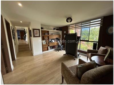 Apartamento de 3 alcobas en venta en Poblado Los Balsos, Medellín, 175 m² · foto 17 de 20