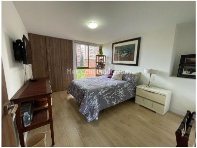 Apartamento de 3 alcobas en venta en Poblado Los Balsos, Medellín, 175 m² · foto 20 de 20