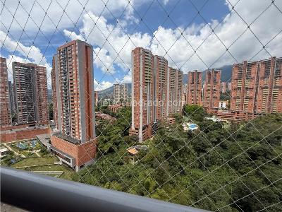 Apartamento de 3 alcobas en venta en Ditaires, Itagüí, 69 m² · foto 8 de 20