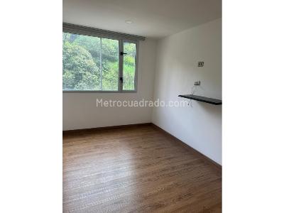 Apartamento de 2 alcobas en venta en Loma De Cumbres, Envigado, 76 m² · foto 8 de 12