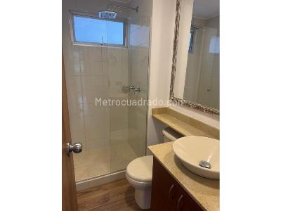 Apartamento de 2 alcobas en venta en Loma De Cumbres, Envigado, 76 m² · foto 11 de 12