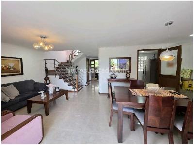 Casa de 4 alcobas en venta en Loma Benedictinos, Envigado, 234 m² · foto 4 de 20