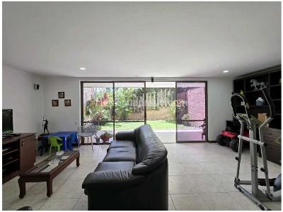 Casa de 4 alcobas en venta en Loma Benedictinos, Envigado, 234 m² · foto 10 de 20