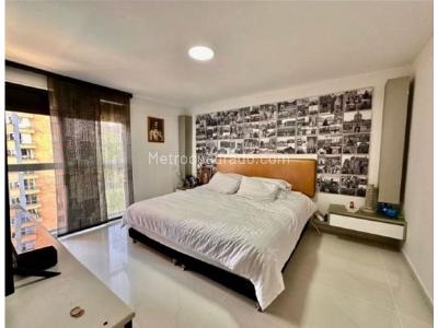 Apartamento de 3 alcobas en venta en Castropol, Medellín, 117 m² · foto 13 de 20