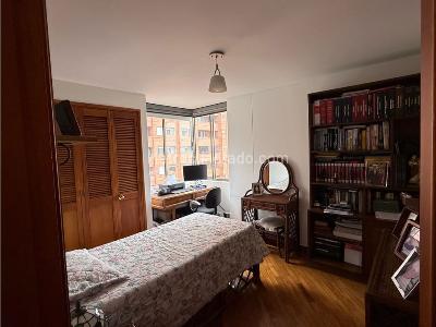 Apartamento de 3 alcobas en venta en El Tesoro, Medellín, 139 m² · foto 13 de 15