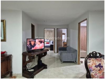 Apartamento de 3 alcobas en venta en Conquistadores, Medellín, 122 m² · foto 3 de 10