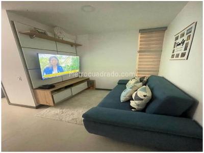 Apartamento de 3 alcobas en venta en Altos Las Flores, Sabaneta, 76 m² · foto 5 de 8