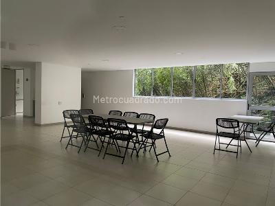 Apartamento de 1 alcoba en venta en Castropol, Medellín, 87 m² · foto 19 de 20