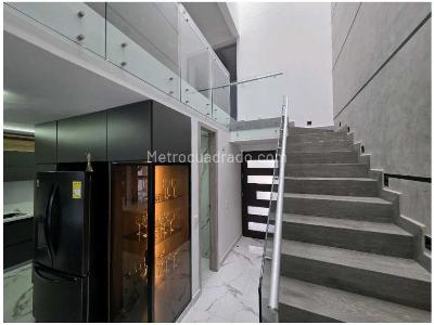 Casa de 3 alcobas en venta en San Lucas, Envigado, 280 m² · foto 8 de 20