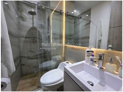Casa de 3 alcobas en venta en San Lucas, Envigado, 280 m² · foto 13 de 20