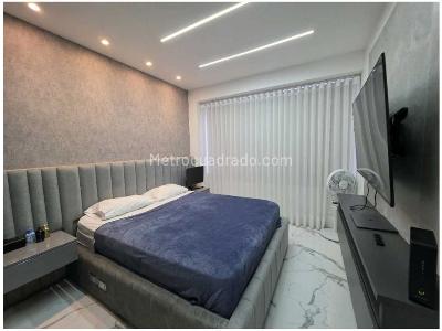 Casa de 3 alcobas en venta en San Lucas, Envigado, 280 m² · foto 15 de 20