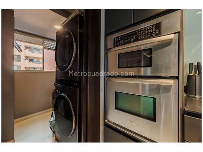 Apartamento de 3 alcobas en venta en Castropol, Medellín, 123 m² · foto 9 de 20