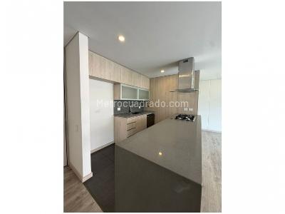 Apartamento en venta en Altos Del Poblado, Medellín · foto 7 de 20