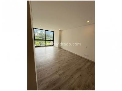 Apartamento en venta en Altos Del Poblado, Medellín · foto 11 de 20