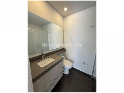 Apartamento en venta en Altos Del Poblado, Medellín · foto 18 de 20
