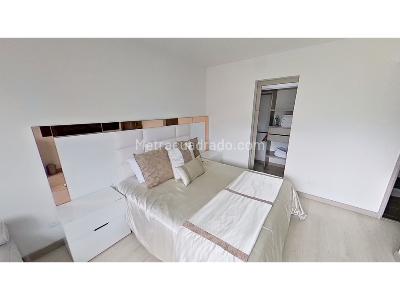Apartamento de 3 alcobas en venta en Tres Esquinas, Sabaneta, 83 m² · foto 14 de 20