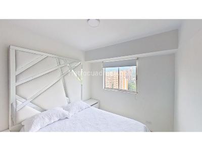 Apartamento de 3 alcobas en venta en Tres Esquinas, Sabaneta, 83 m² · foto 18 de 20