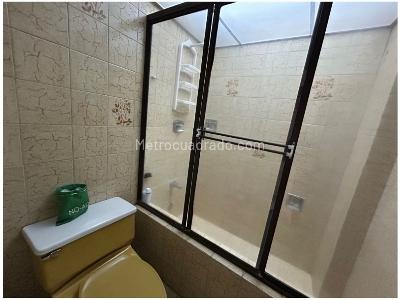 Apartamento de 3 alcobas en venta en Transversal Inferior, Medellín, 196 m² · foto 16 de 18