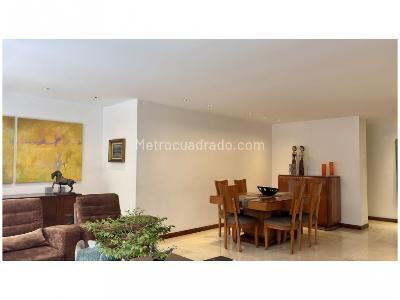 Apartamento de 3 alcobas en venta en El Poblado La Florida, Medellín, 152 m² · foto 5 de 18