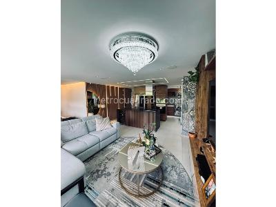 Apartamento de 4 alcobas en venta en Loma De San Jose, Sabaneta, 136 m² · foto 2 de 14
