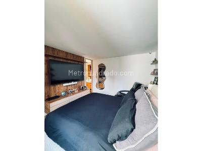 Apartamento de 4 alcobas en venta en Loma De San Jose, Sabaneta, 136 m² · foto 9 de 14