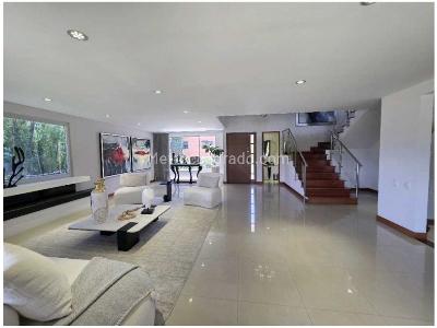 Casa de 3 alcobas en venta en Loma Benedictinos, Envigado, 320 m² · foto 12 de 20