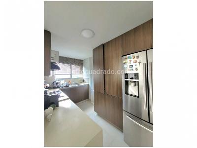Apartamento en venta en El Poblado Santa Maria De Los Angeles, Medellín · foto 7 de 14