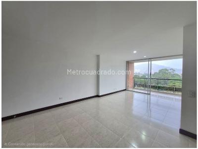 Apartamento en venta en La Inmaculada, Envigado · foto 2 de 14
