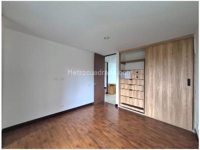 Apartamento en venta en La Inmaculada, Envigado · foto 9 de 14