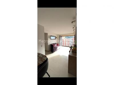 Apartamento de 2 alcobas en venta en El Trapiche, Sabaneta, 62 m² · foto 3 de 14